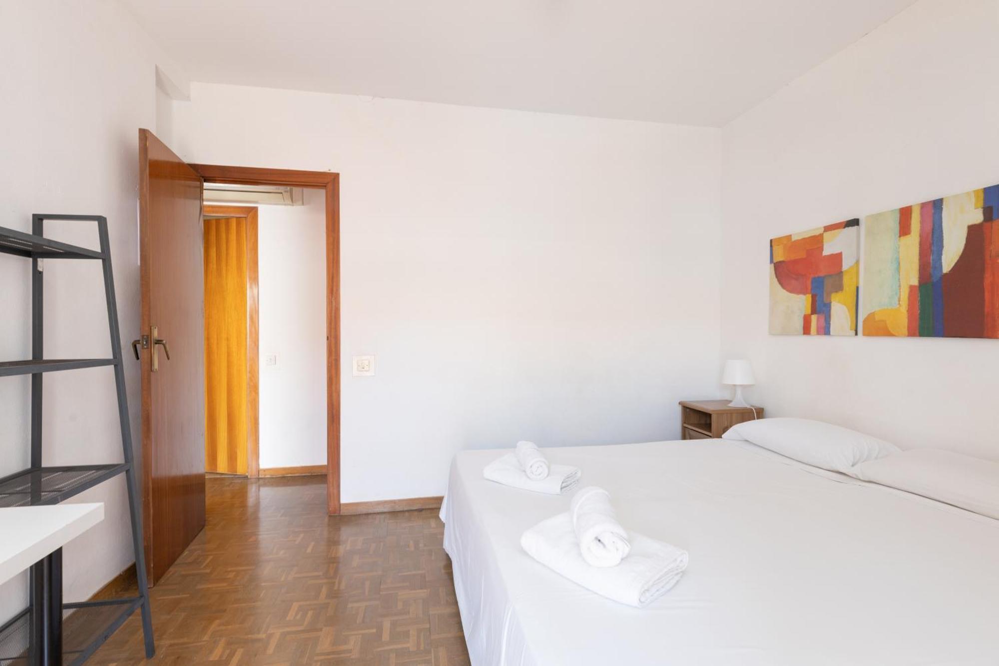 Aparteasy - Atic Sants Barcelona Buitenkant foto